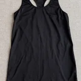 Куртка Decathlon, футболка Mango, спортивная майка ASOS 4505 3