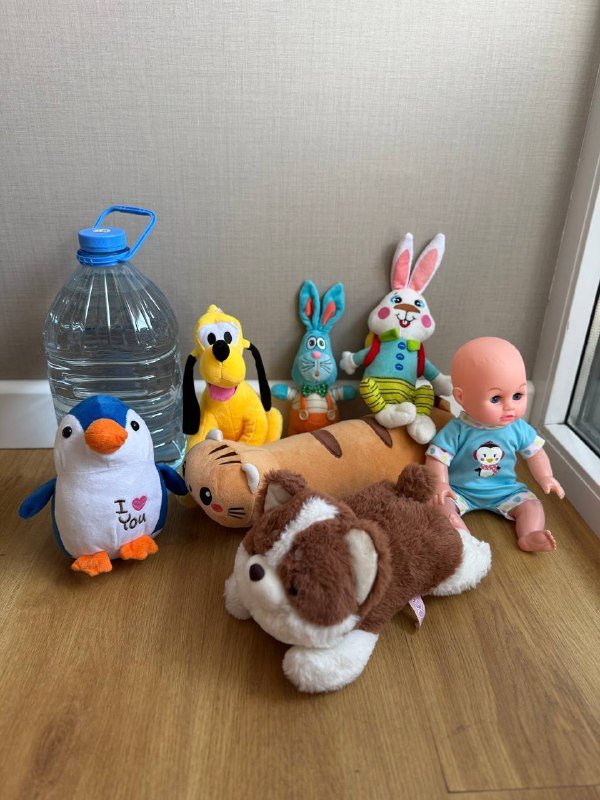 Мягкие игрушки и пупс игрушечный 2