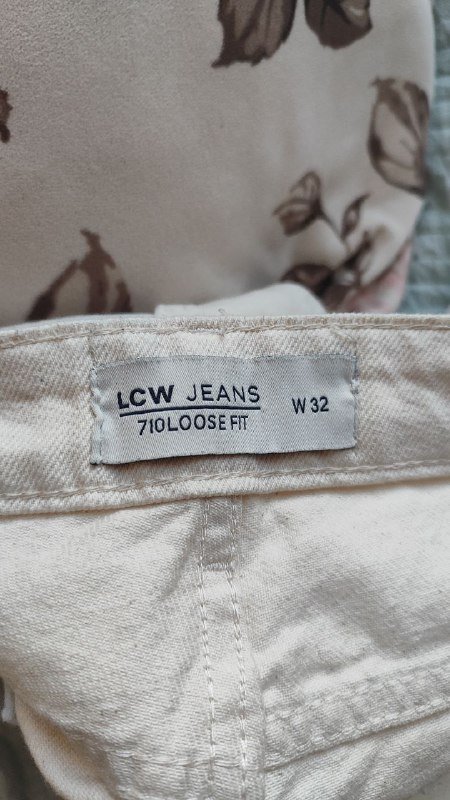 Мужские джинсы LCW Jeans W32 Loose Fit молочный цвет 3