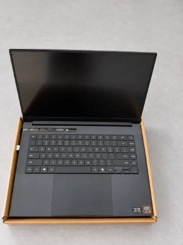 Ноутбук Razer Blade 16