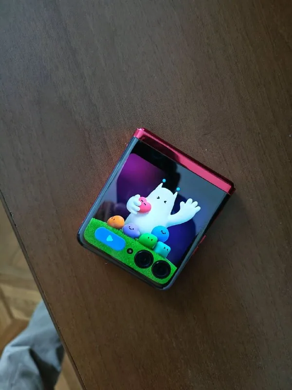 Motorola 40 Ultra 1
