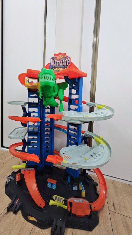 Hot Wheels Ultimate Garage Track Set 3