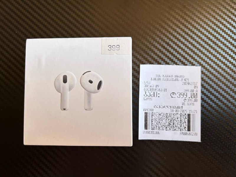 Apple AirPods 4