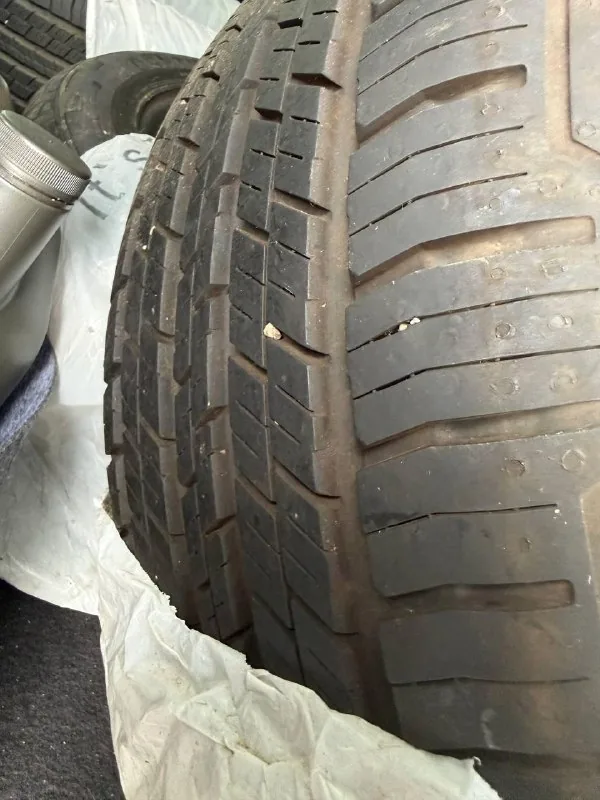 Шины Continental 235/50 R18, 3 шт. 1