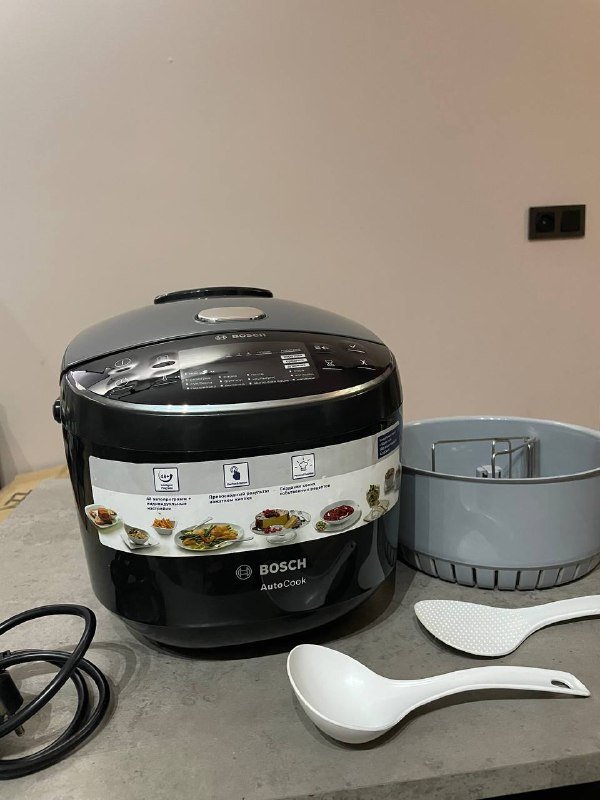 Мультиварка BOSCH MUC22B42RU