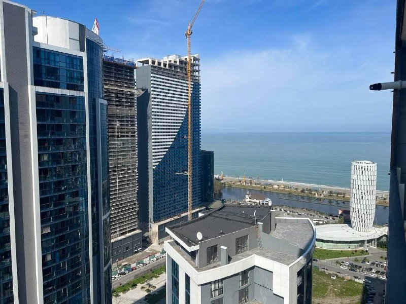 3х комнатная квартира с 2 спальнями в Батуми у моря 8