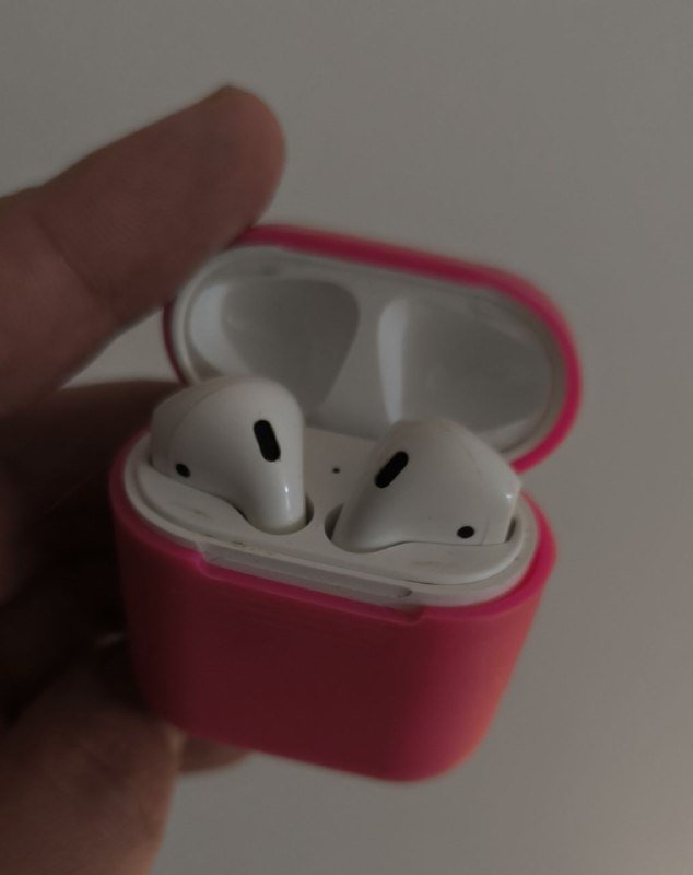 Apple AirPods 1st gen, левый наушник