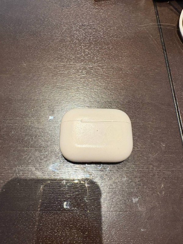 iPhone 12 mini, AirPods Pro 2 3