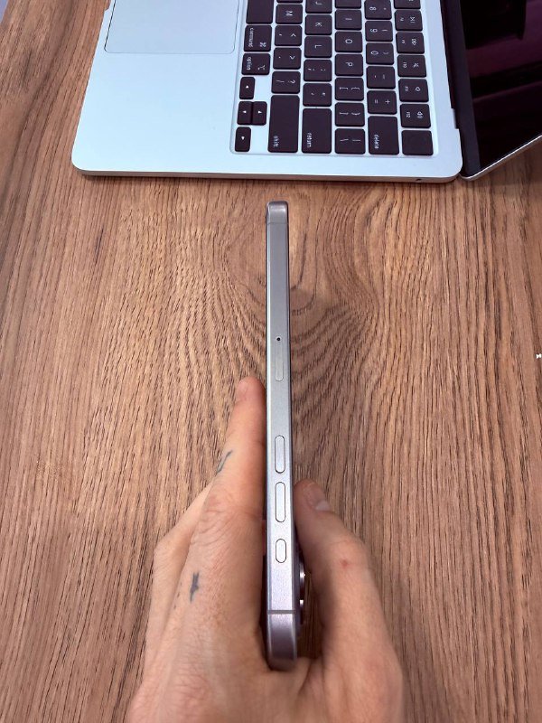 iPhone 15 Pro Max 256 GB 5