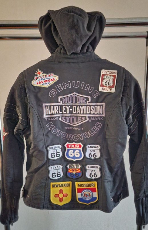 Кастомная женская текстильная куртка Harley-Davidson с нашивками