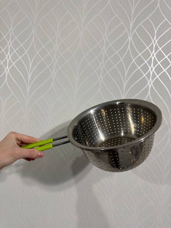 Дуршлаг, контейнер, керамический чайник, мельница для специй