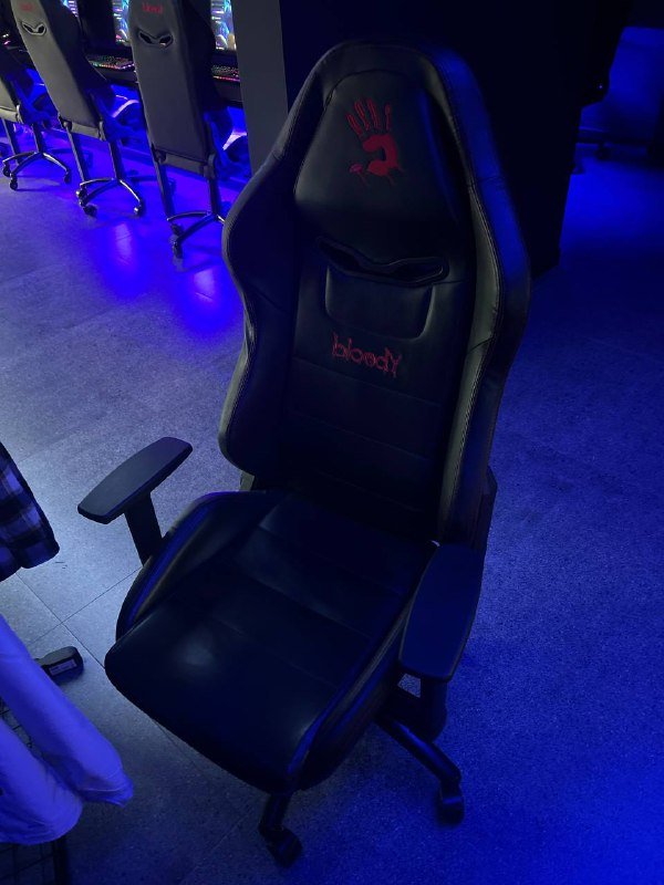 Компьютерное кресло игровое Bloody gc-350