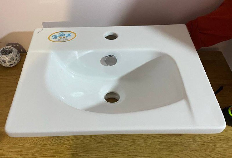 Новая раковина для ванной