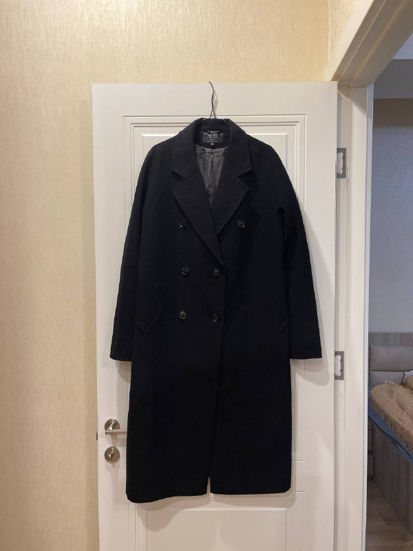 Пальто черное женское 46 размер