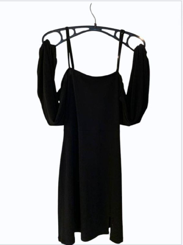 Чёрное платье XS, жёлтая кофта S