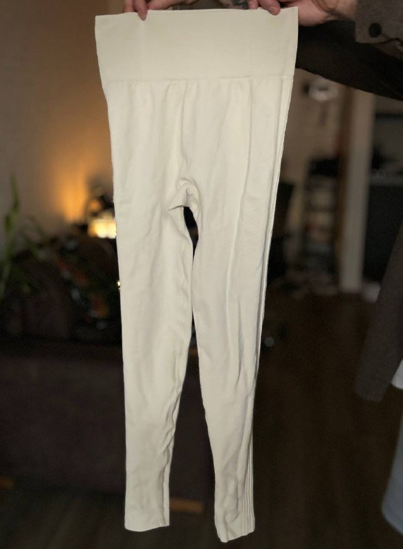 Тренч, кардиган, пиджак, костюм, майка, свитшот, леггинсы, платье 9