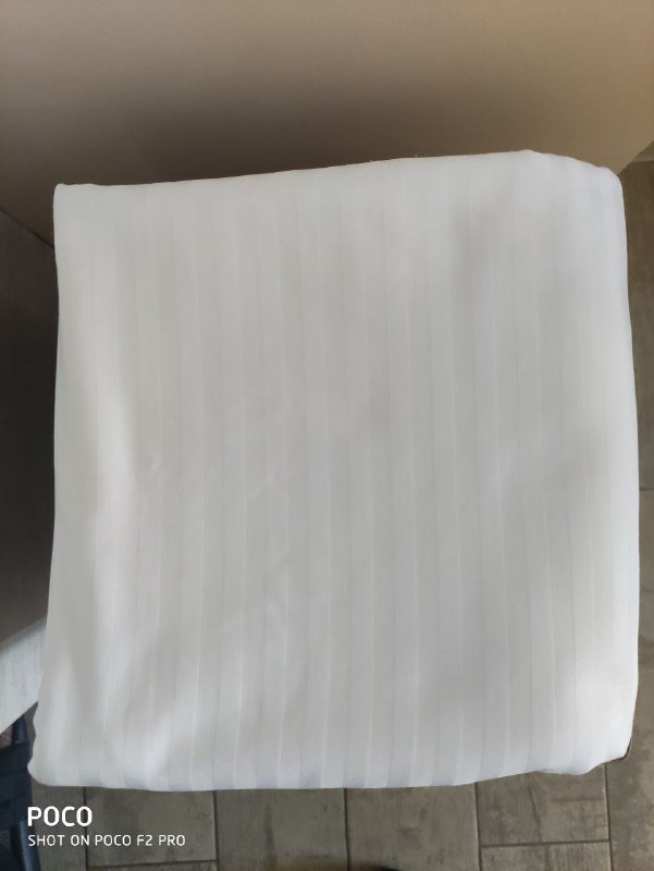 Пододеяльник на двухспальную кровать, белые наволочки