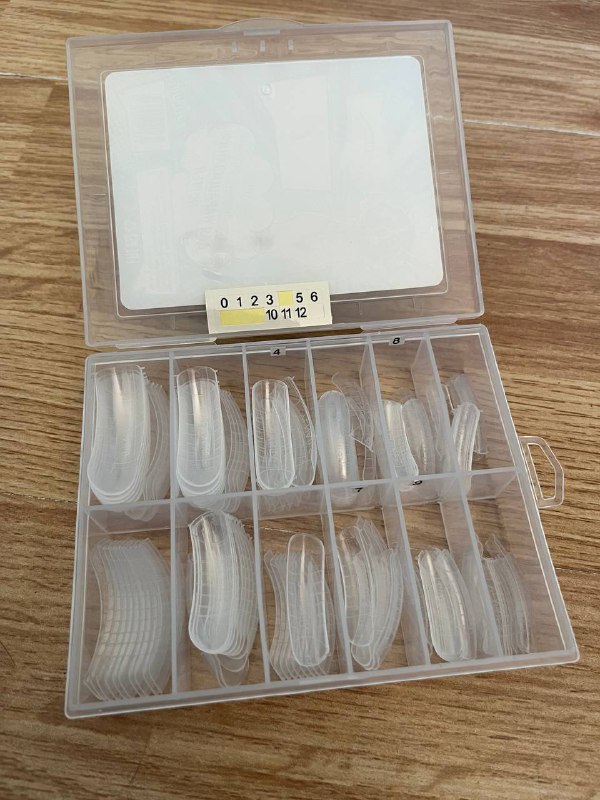 Товары для маникюра: верхние формы, builder gel, кошка Nail Republic 2