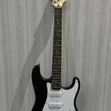 Гитара Fender Squier Stratocaster, комбик Fender Frontman 10G 1