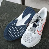 Мужские беговые кроссовки Nike 2