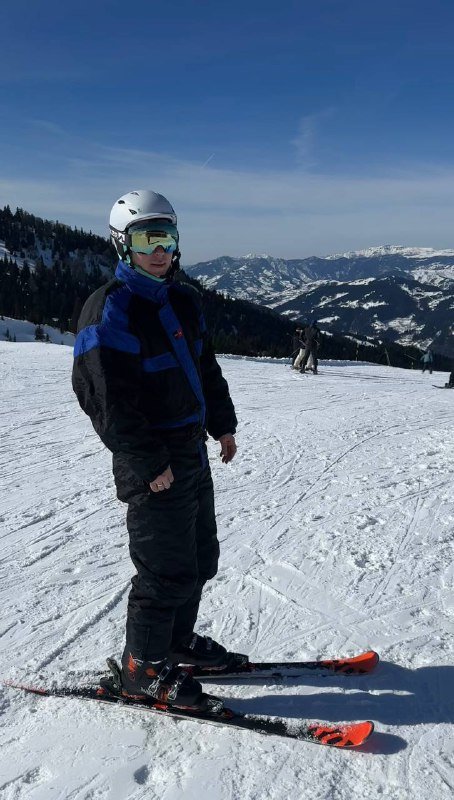 Горнолыжный мужской костюм 2