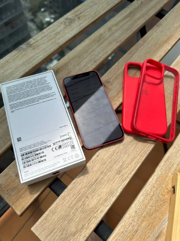 iPhone 12 mini Product Red 128 GB 1