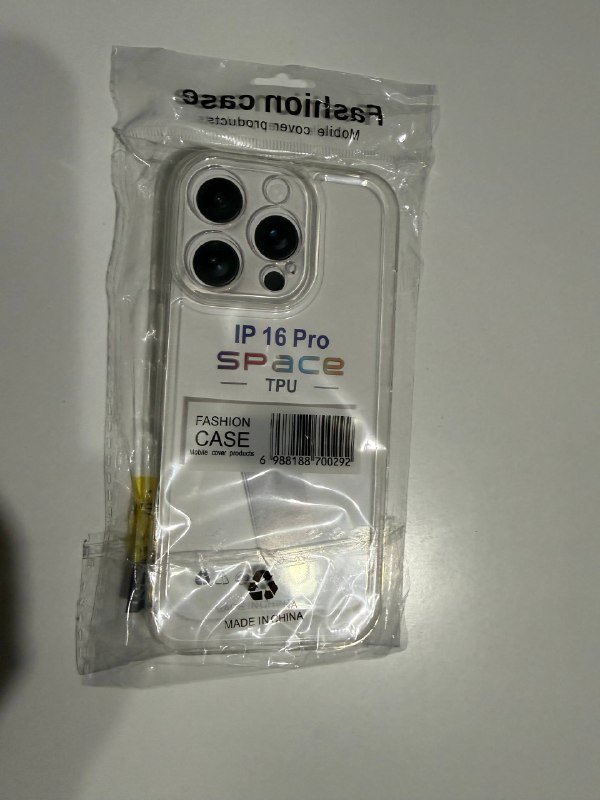 Комплект защиты для iPhone 16 Pro, 3 чехла и 3 стекла 4