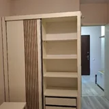 Шкаф, диван, тумбочки, стол и стулья, прихожая 3