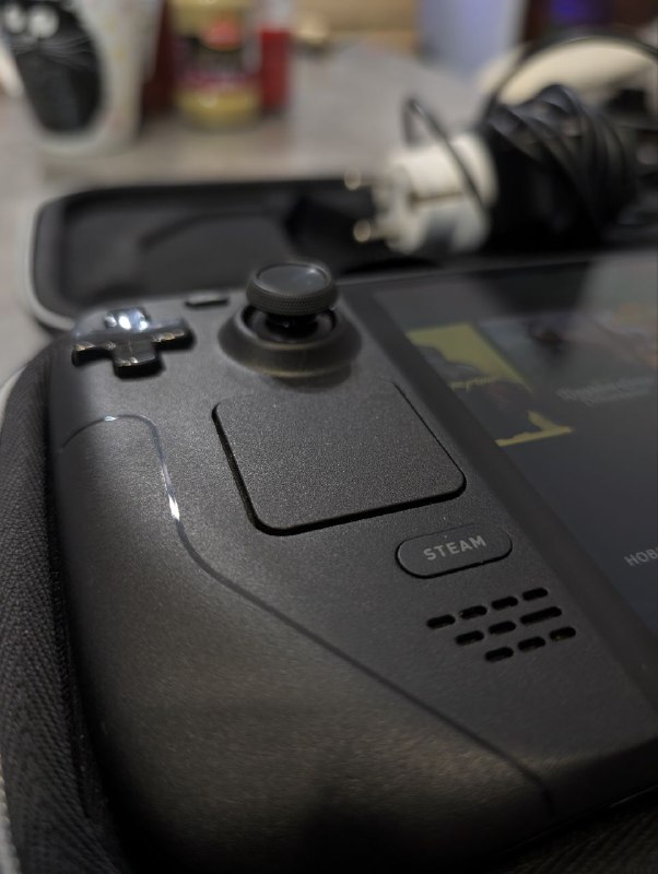 Steam Deck OLED 512GB, чехол, зарядка 3