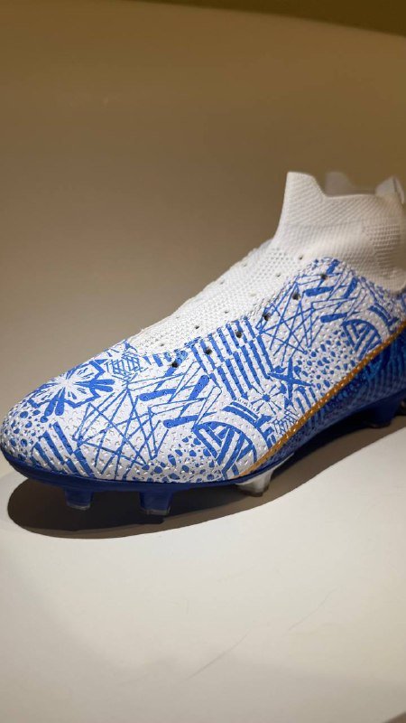 Новые бутсы размер 41 4