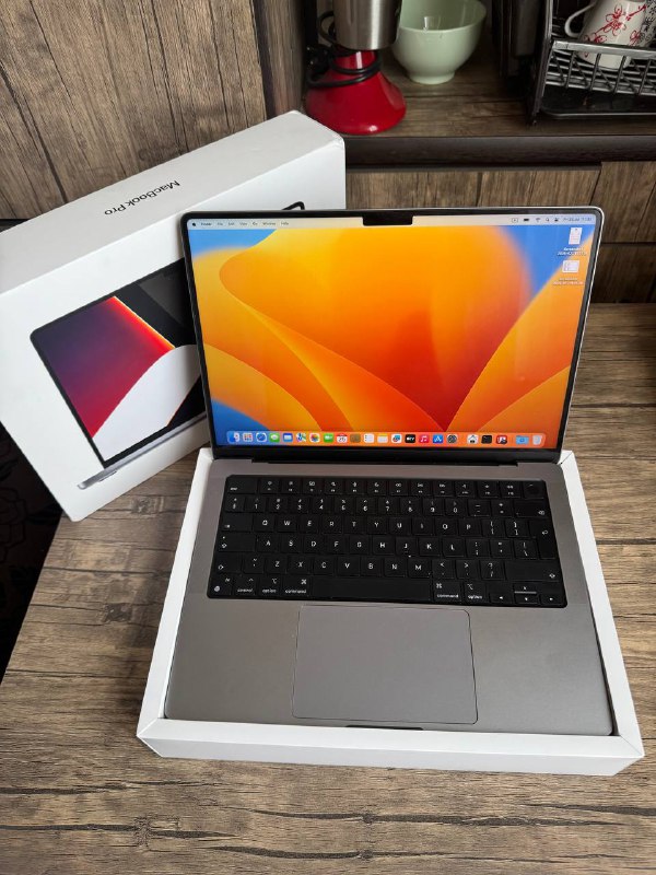 Macbook Pro 14 Inch 2021, 32GB RAM, 512GB Storage 2