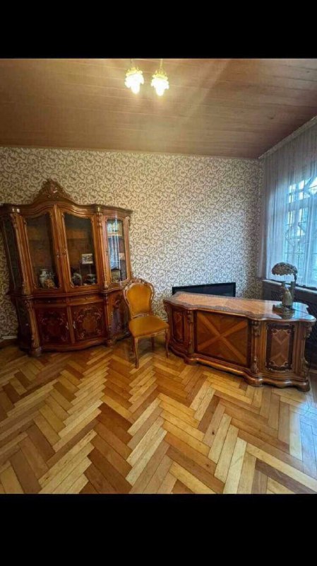 Elegant wooden furniture set