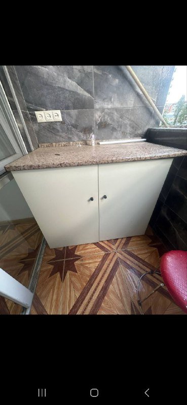 Стол-шкаф 60x110 см, высота 90 см, с полкой