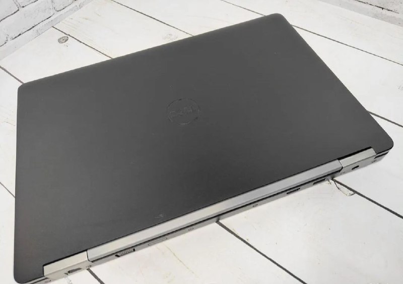 Ноутбук Dell Latitude E5570 i7 8 ядер 8ГБ SSD 500ГБ 6