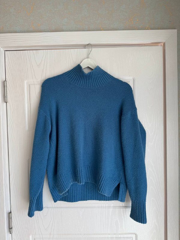 Свитер Uniqlo размер s