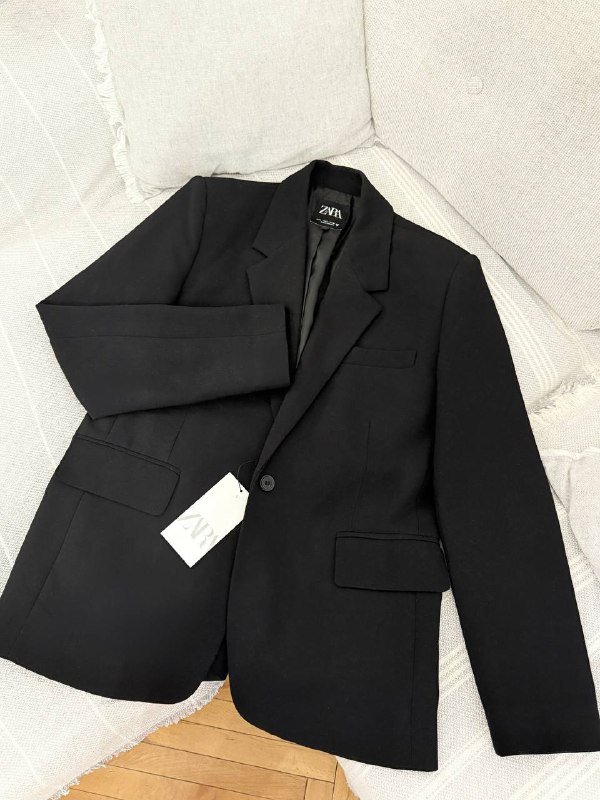Женский черный пиджак Zara S M