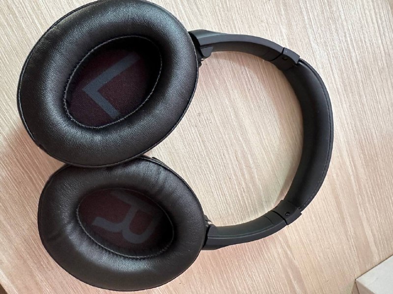 Беспроводные наушники Toyota Bluetooth 2