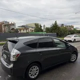 Toyota Prius V, 2012, 1.8 Hybrid 3