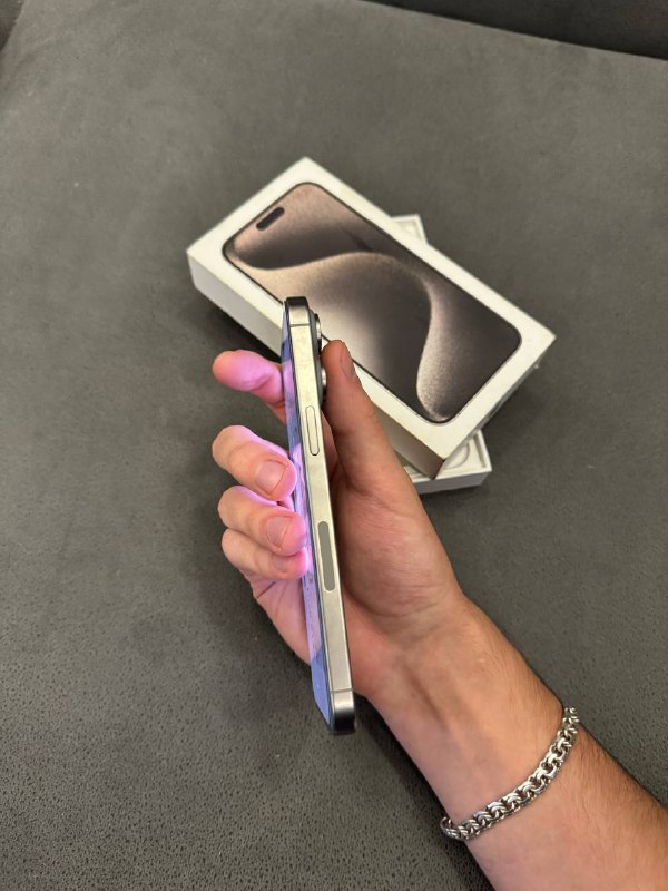 iPhone 15 Pro max 256Gb 5