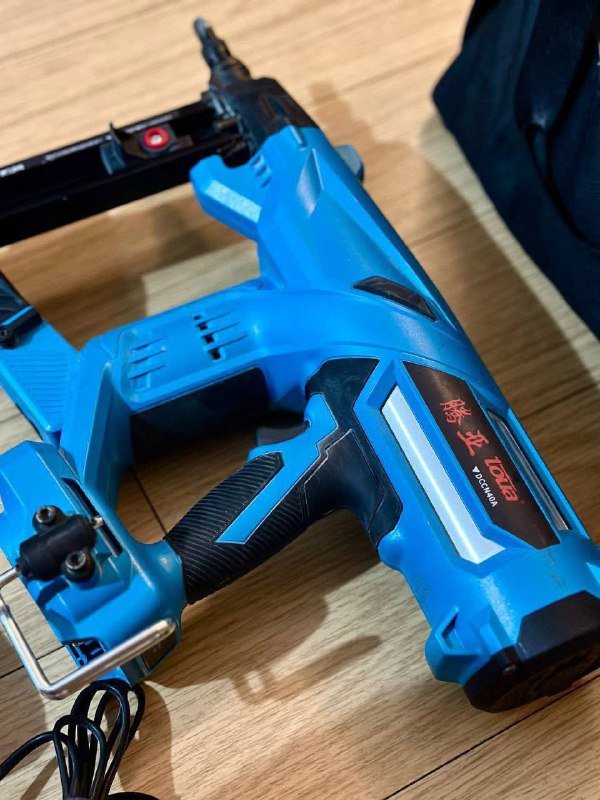 Электрический гвоздезабивной пистолет TOUA DCCN 40A