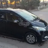 Honda Freed Hybrid 1.5 2