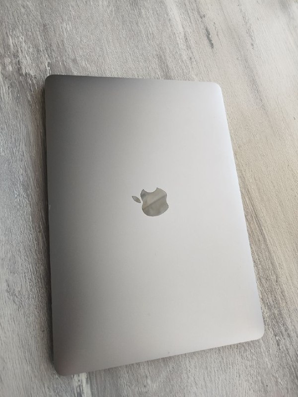 MacBook Pro i5 8gb 250gb 2017 2