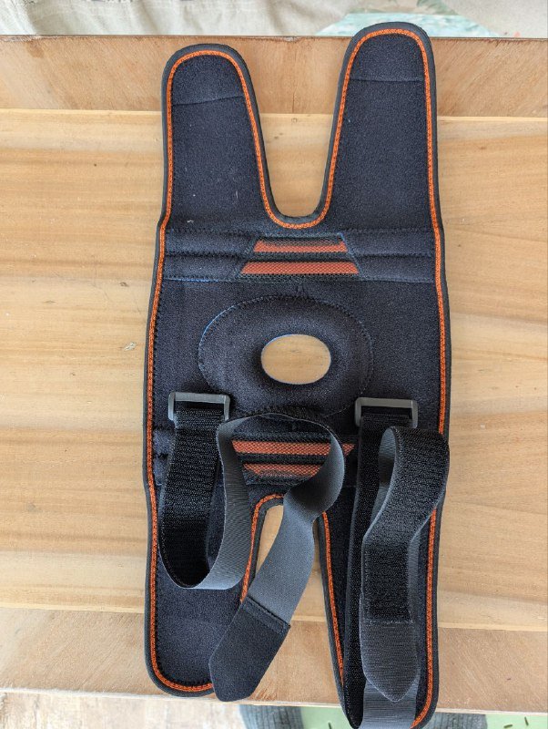 Наколенник новый