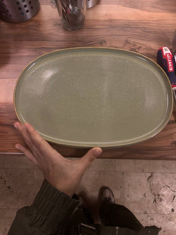 Зеленые, бежевые глубокие и плоские тарелки 2