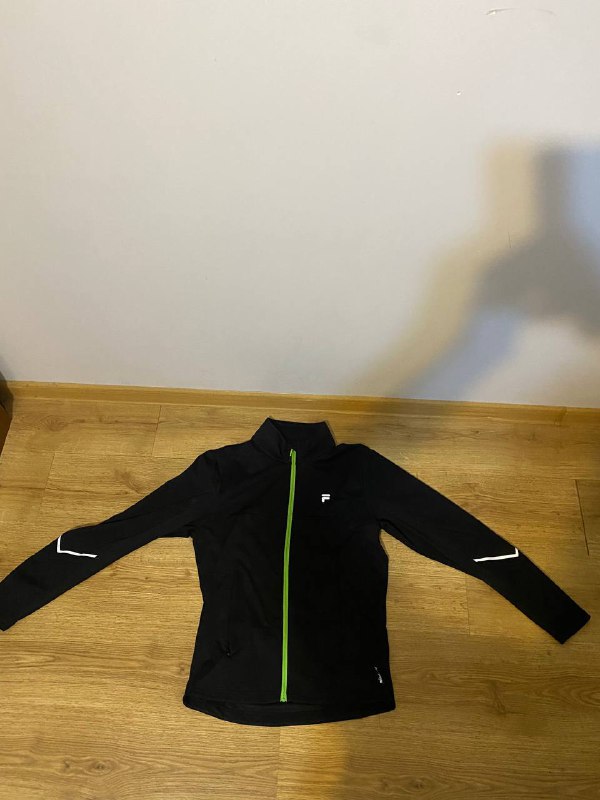 Олимпийка FILA, Размер S, Состояние 10/10