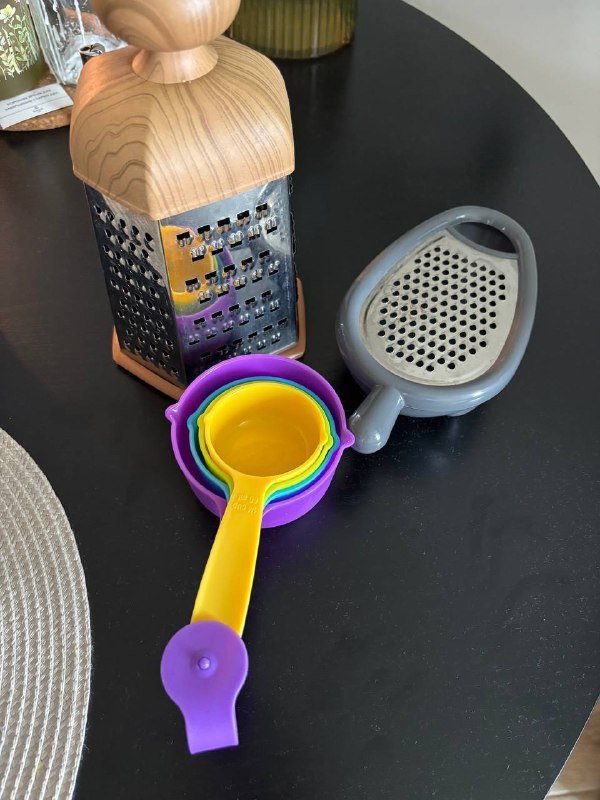 Бокалы, терки, мерные емкости, кухонная утварь, кастрюля, набор для напитков, миксер 2