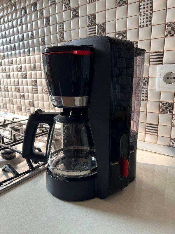 Настольная лампа, блендер, тостер Bosch, кофемашина Bosch 6