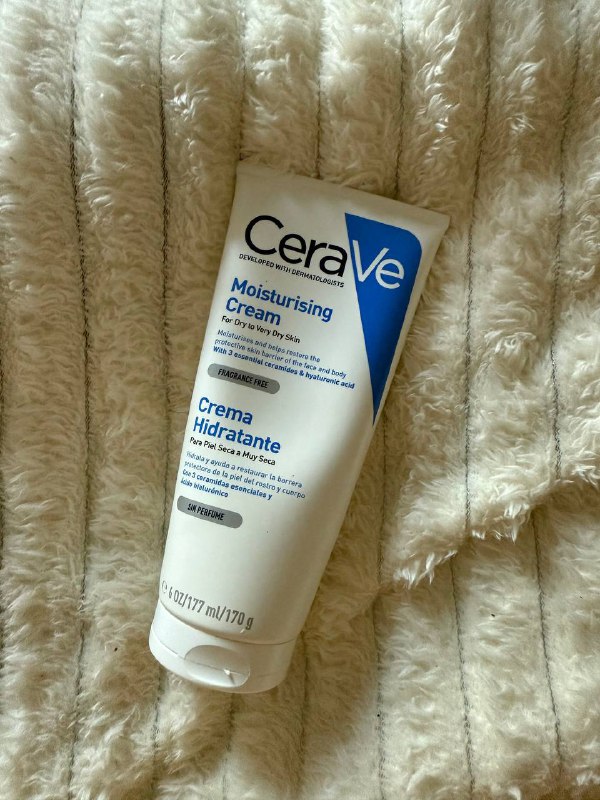 CeraVe крем, Cosworker тонер, Dr. Jart пенка, Phyto Laque спрей, Divage бальзам