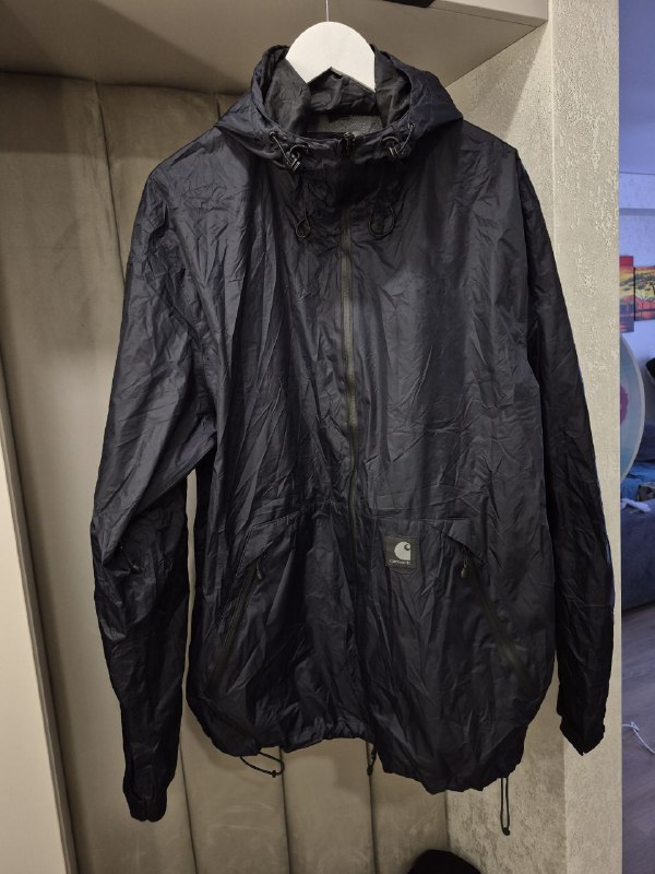 ветровка Carhartt, кепка New Era, жилет Diesel, куртка Diesel, джинсы Diesel 3