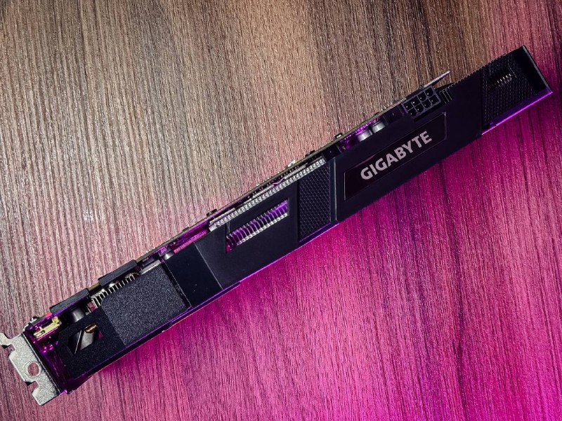 Nvidia GeForce GTX 1070 Ti 8gb Gigabyte видеокарта 3